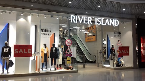 River Island