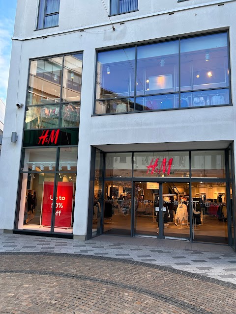 H&M