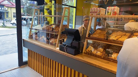 Грузинський Хліб Ходорів магазин-пекарня