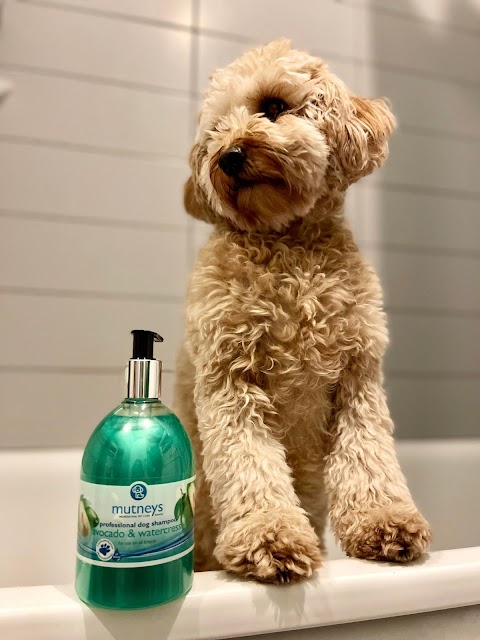 Mutneys Professional Pet Care