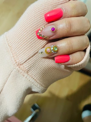 Five Star Nails