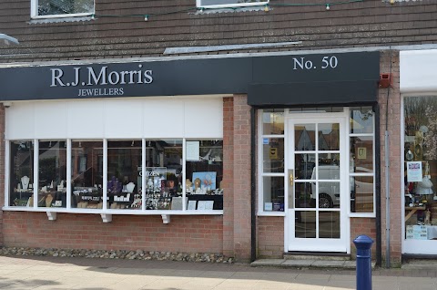 R J Morris Jewellers