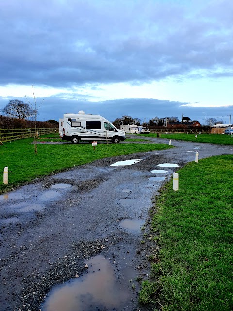 Oakwood Farm Touring Park