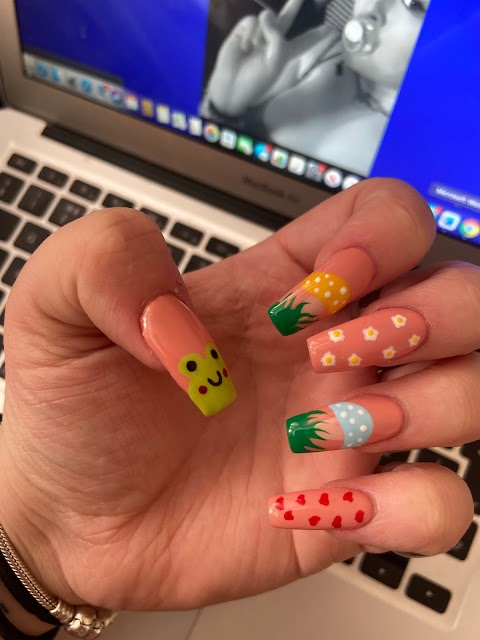 Sun & Moon Nails