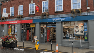 Robert Dyas Farnham