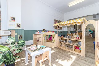 Grosvenor House Day Nursery & Pre-school.