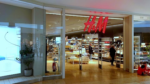 H&M