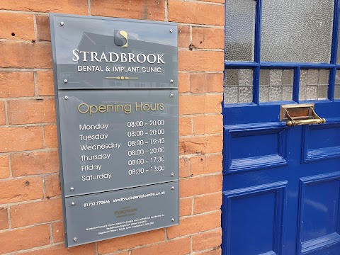 Stradbrook Dental & Implant Clinic