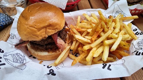 7Bone Burger Co. Coventry