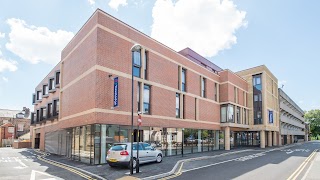 Travelodge Harrogate West Park