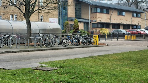 Wyggeston and Queen Elizabeth I College