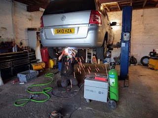 Elder Street Motors Tranent's Friendly Garage!