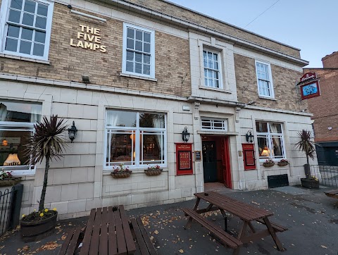 Five Lamps Pub