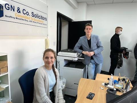 G N & Co. SOLICITORS