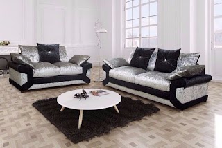 SOFAS & FURNITURE