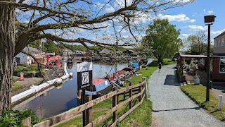 Old Wharf Tea Room