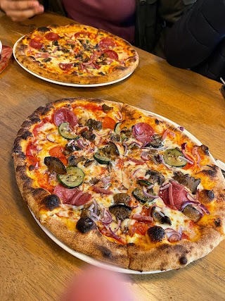 Bella Luna Pizzeria