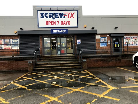 Screwfix Bradford - Bowling