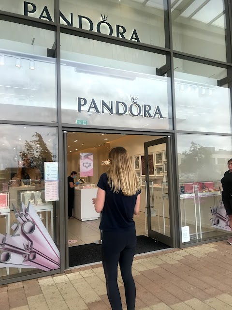 Pandora Rushden Lakes