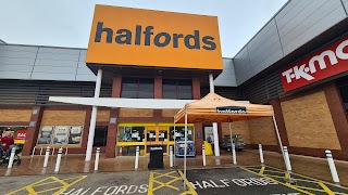 Halfords - Cheadle