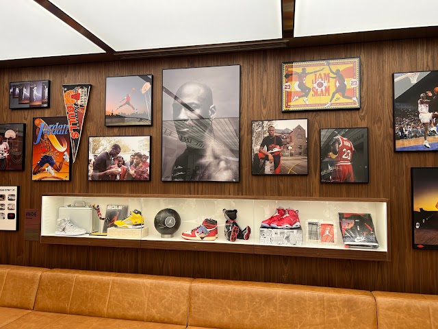 Jordan World of Flight Tokyo Shibuya