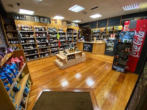 Brady's Wine Store