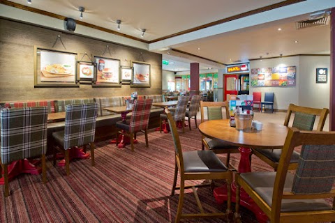 Premier Inn Wigan (M6, J25) hotel