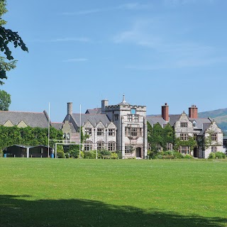 Ruthin School