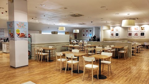 M&S Cafe