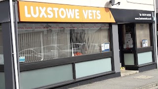 Luxstowe Vets, Torpoint