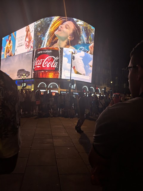 Piccadilly Circus