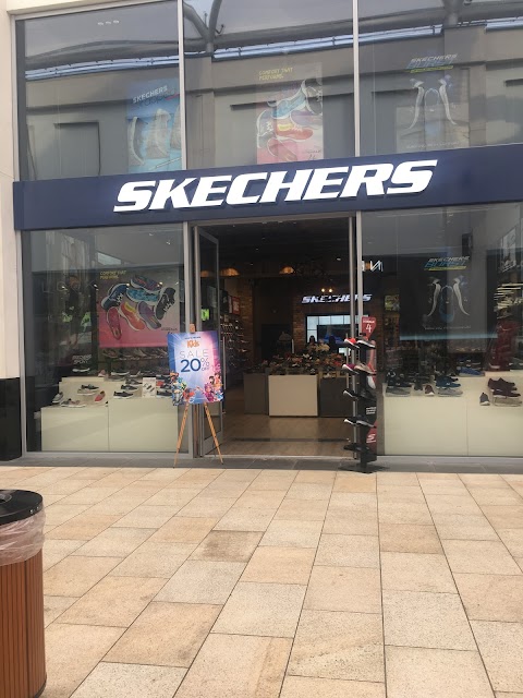 Skechers