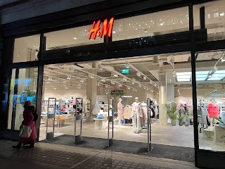 H&M