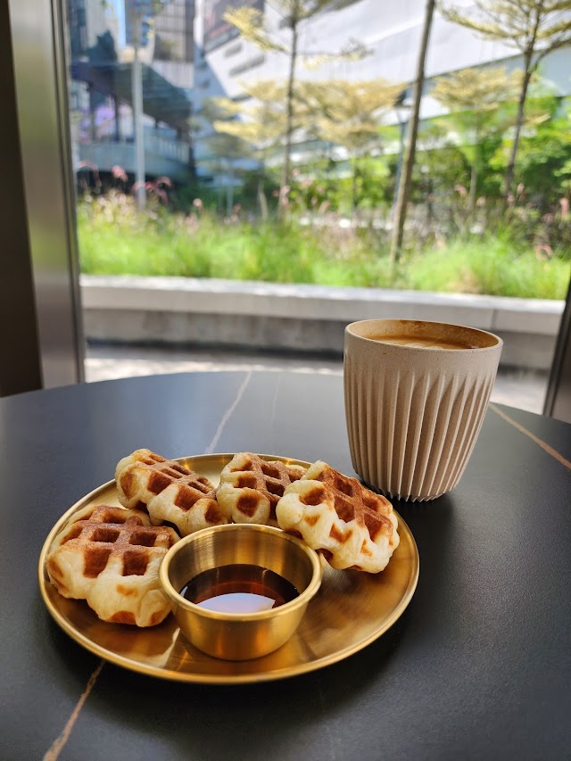 Yew Yew Coffee (Lalaport)