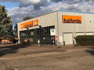 Halfords - Weedon Road