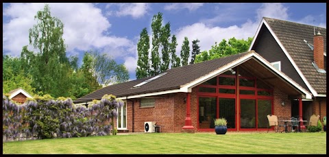 Surlingham Lodge Holiday Cottages