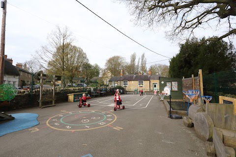 Newton Blossomville C Of E School