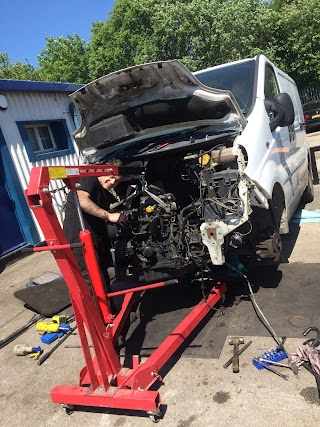 Arrowcroft Autocare Garage & Recovery Services