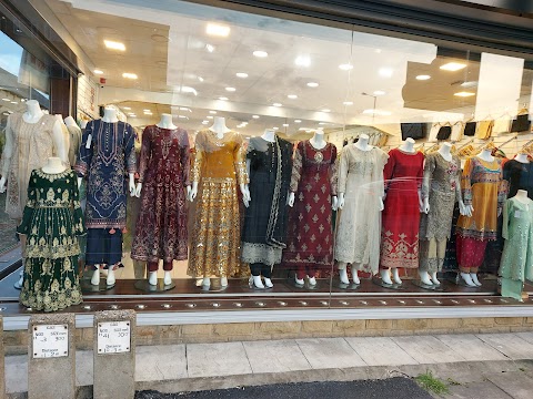 Dress Mart