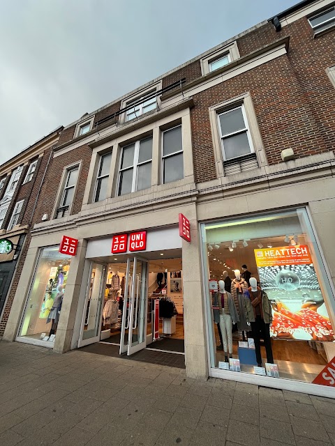 UNIQLO Kingston