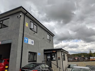 West Lane Mot Centre