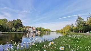 Rivermead Park