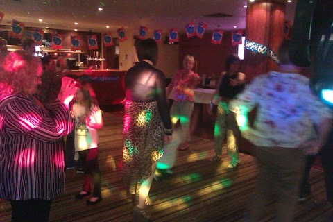 D&S Entertainment Mobile Disco Stoke on Trent Tel 07971178905