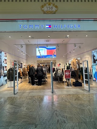 Tommy Hilfiger