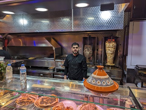 Sapphire House Restaurant مطعم بيت الياقوت