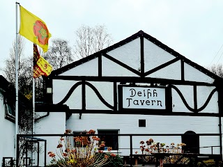 Delph Tavern