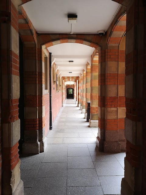 Wellington College