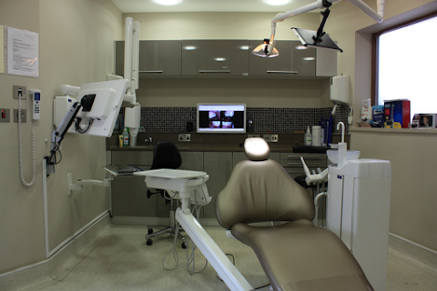 SAFANA Dental & Facial Aesthetics Clinic