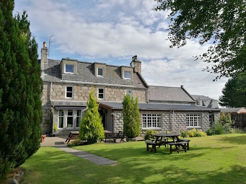 Bennachie Lodge Hotel