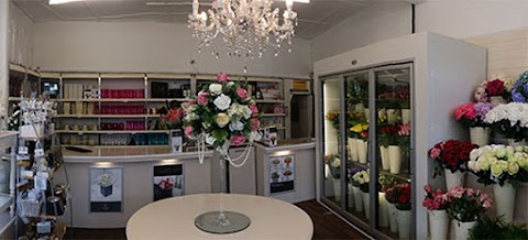 Suttons Florist Liverpool’s luxury florist.